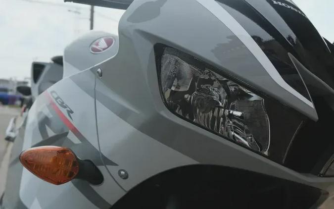 New 2026 HONDA CBR600RR