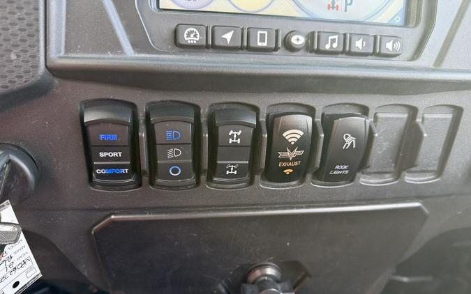 2021 Polaris® RZR Turbo S 4