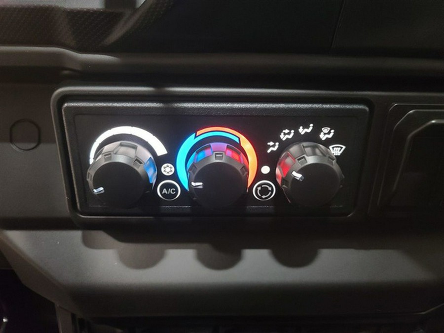 2026 Can-Am Defender MAX Limited HD11