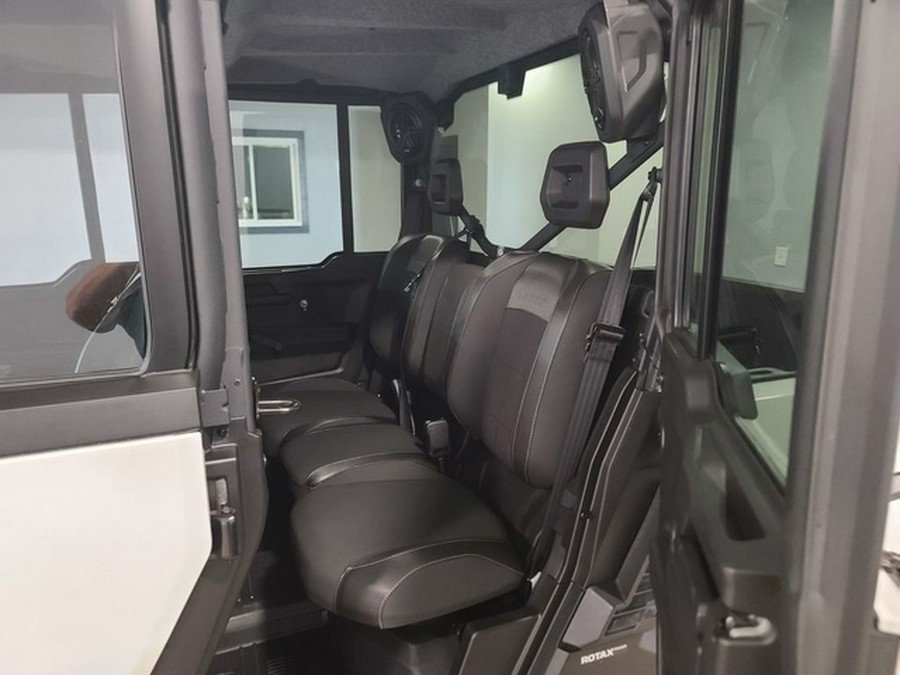 2026 Can-Am Defender MAX Limited HD11