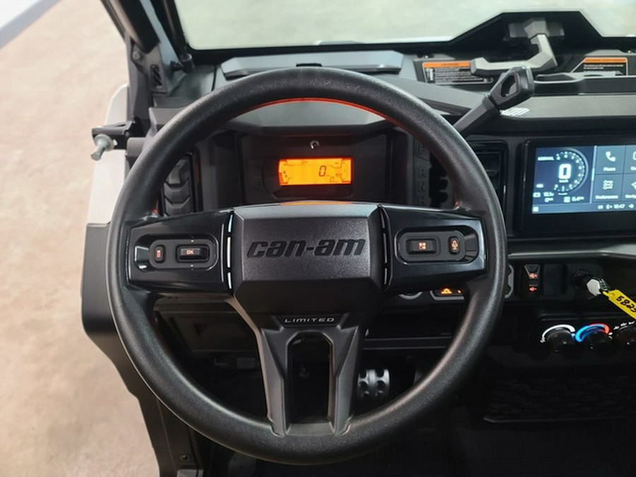 2026 Can-Am Defender MAX Limited HD11