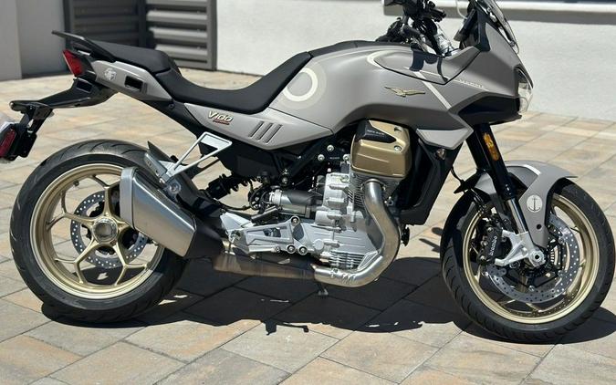 2024 Moto Guzzi V100 Mandello Aviazione Navale