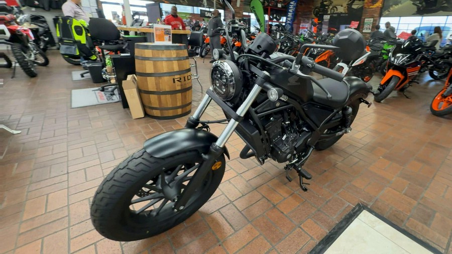 2026 Honda REBEL 300 E-CLUTCH