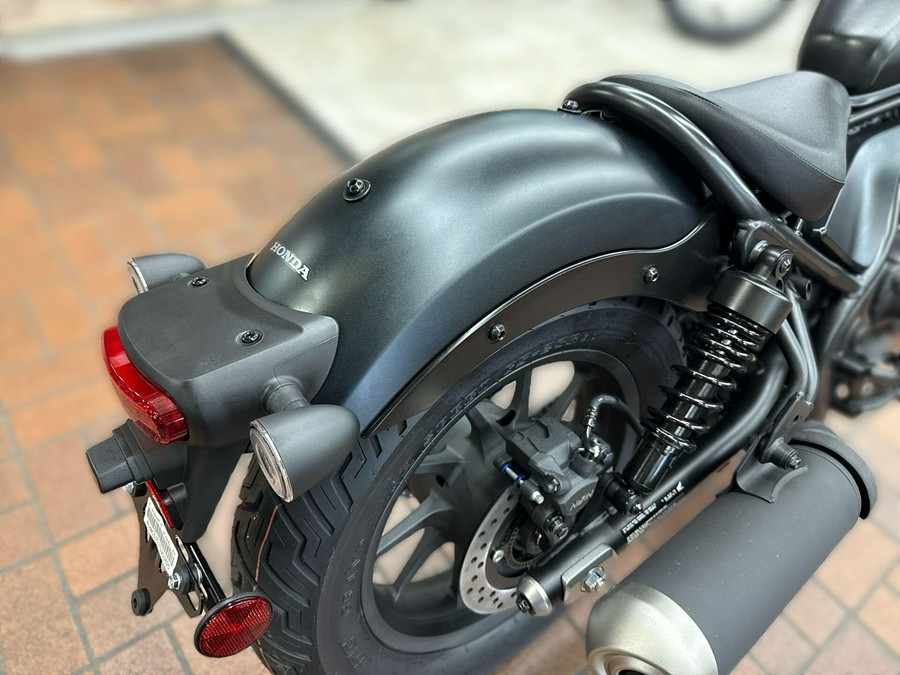 2026 Honda REBEL 300 E-CLUTCH