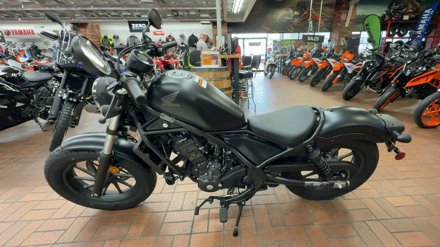 2026 Honda REBEL 300 E-CLUTCH