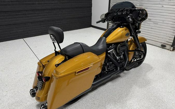 2023 Harley-Davidson Street Glide FLHXS - Special