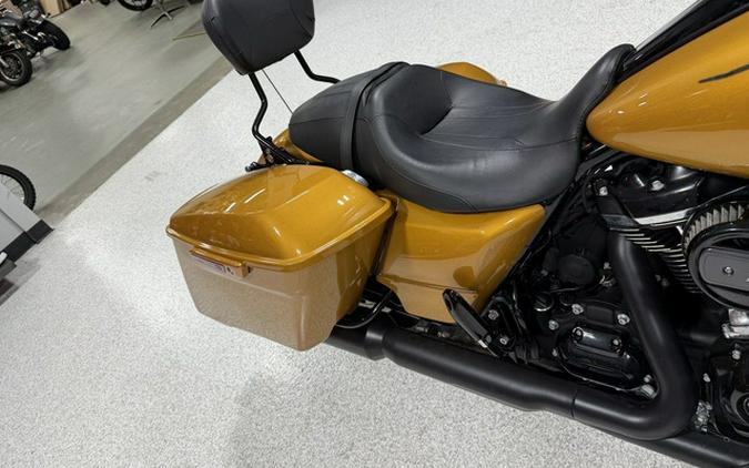 2023 Harley-Davidson Street Glide FLHXS - Special