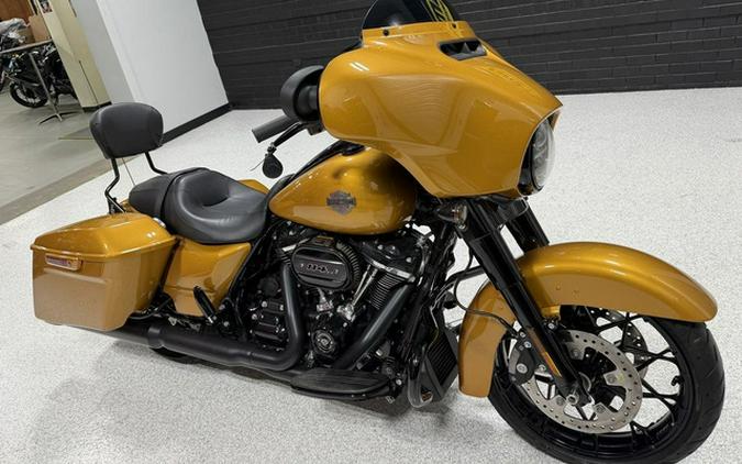 2023 Harley-Davidson Street Glide FLHXS - Special