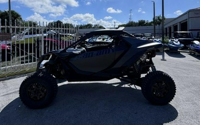 2024 Can-Am Maverick R X Triple Black