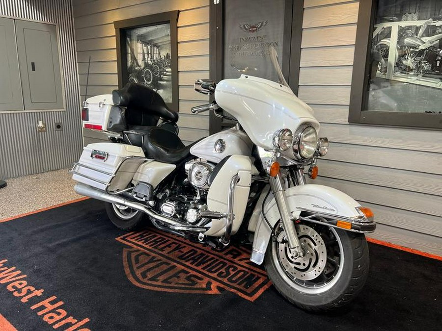 2004 Harley-Davidson® FLHTCUI - Electra Glide® Ultra Classic® Injection