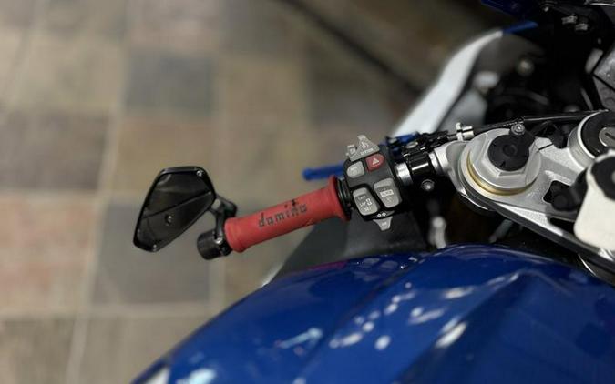 2017 BMW S 1000 RR Dynamic Race Light White/LupinBlueMet/RacingRed