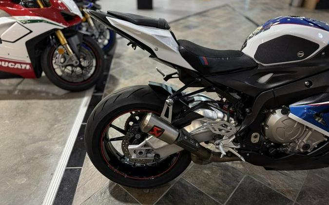 2017 BMW S 1000 RR Dynamic Race Light White/LupinBlueMet/RacingRed