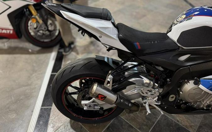 2017 BMW S 1000 RR Dynamic Race Light White/LupinBlueMet/RacingRed