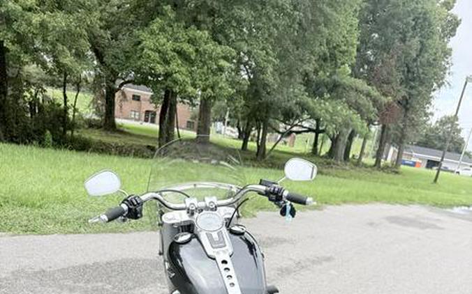 2018 Harley-Davidson® FLFBS - Softail® Fat Boy® 114