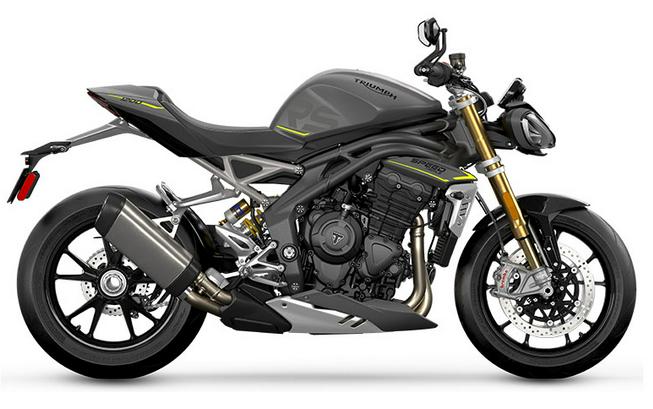 2022 Triumph Speed Triple 1200 RS Review (13 Fast Facts)