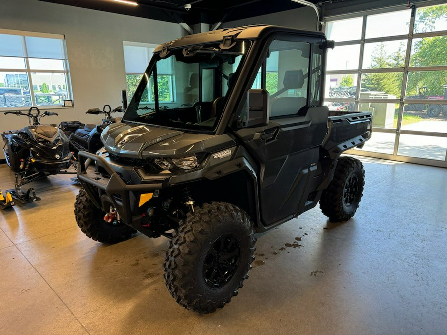 2022 Can-Am Defender Limited CAB HD10