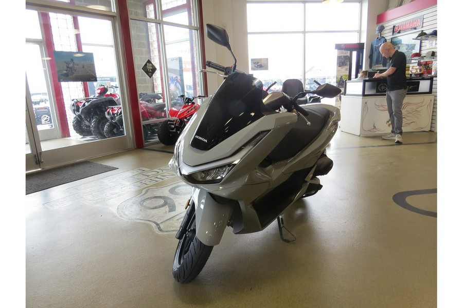 2025 Honda PCX ABS