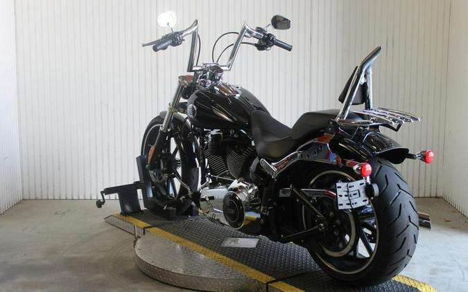 2014 Harley-Davidson® FXSB - Softail® Breakout®