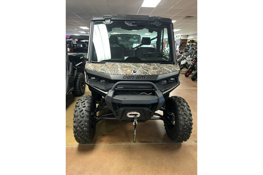 2026 Can-Am DEFENDER XT CAB HD11