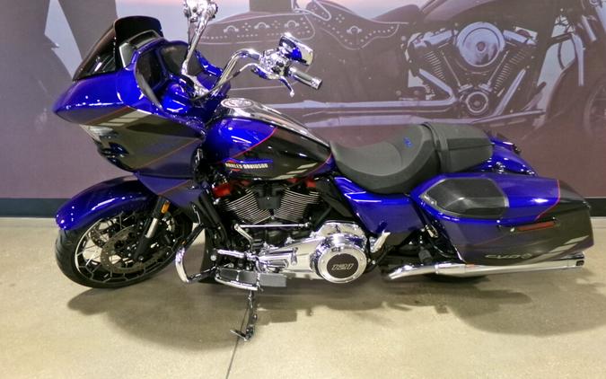 2025 Harley-Davidson® CVO™ Road Glide™