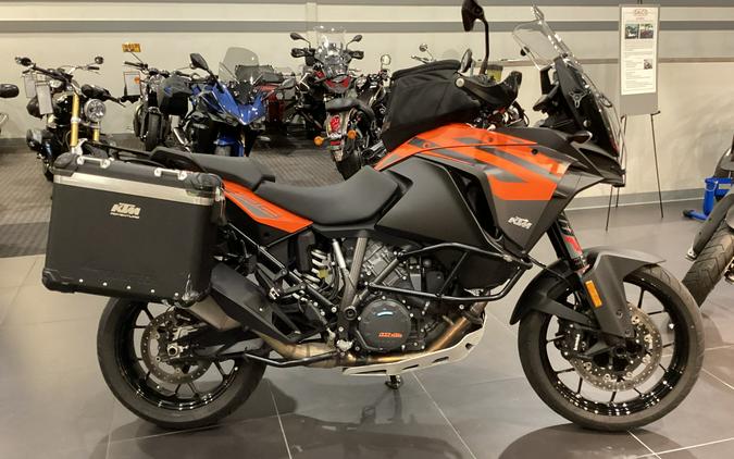 2018 KTM 1290 Super Adventure S Review