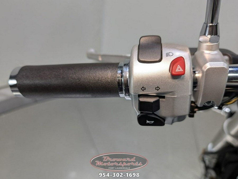 2025 Suzuki Boulevard M109R