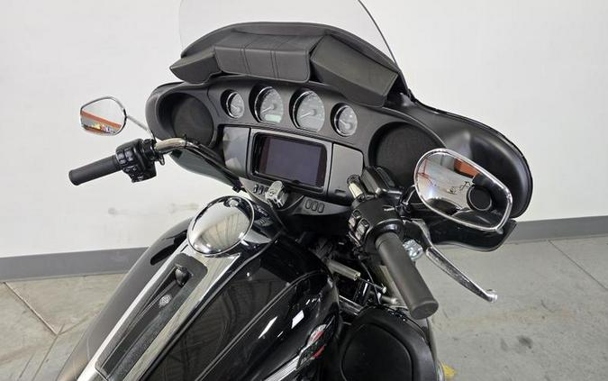 2024 Harley-Davidson® FLHTCUTG - Tri Glide® Ultra