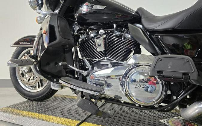 2024 Harley-Davidson® FLHTCUTG - Tri Glide® Ultra