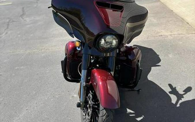 2019 Harley-Davidson® FLHXSE - CVO™ Street Glide®