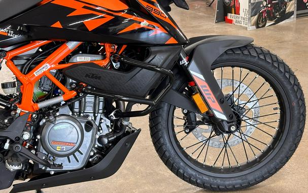 2024 KTM Adventure 390