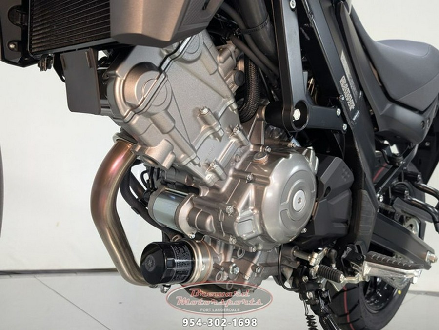 2025 Suzuki V-Strom 650