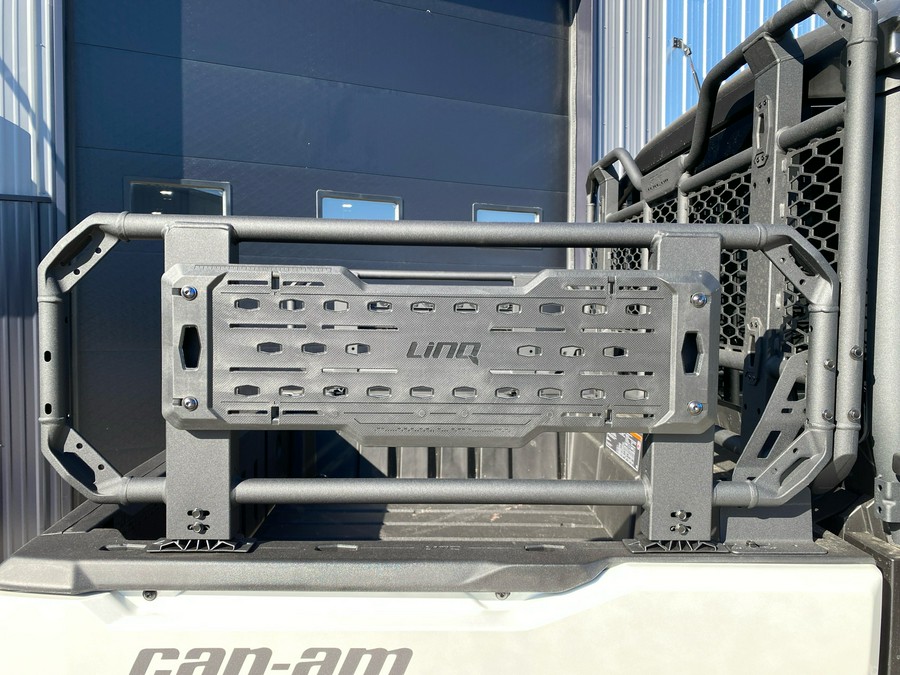 2027 Can-Am Defender XU MAX Limited HD11