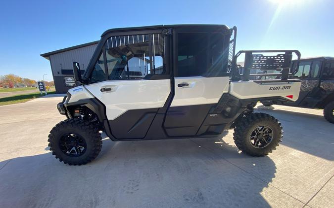 2027 Can-Am Defender XU MAX Limited HD11