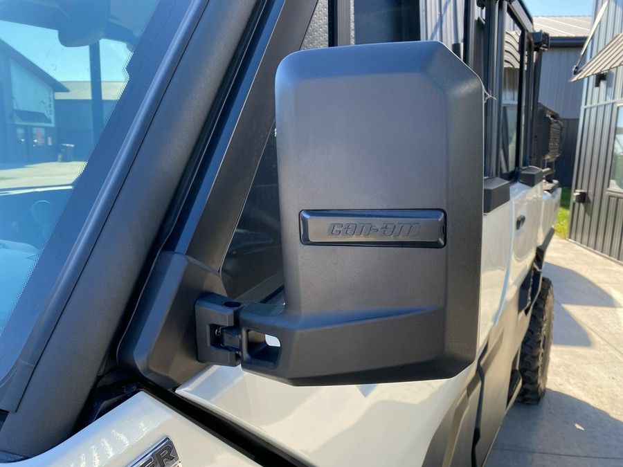 2027 Can-Am Defender XU MAX Limited HD11