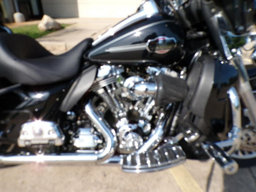 2012 Harley-Davidson® FLHTCU - Electra Glide® Ultra Classic