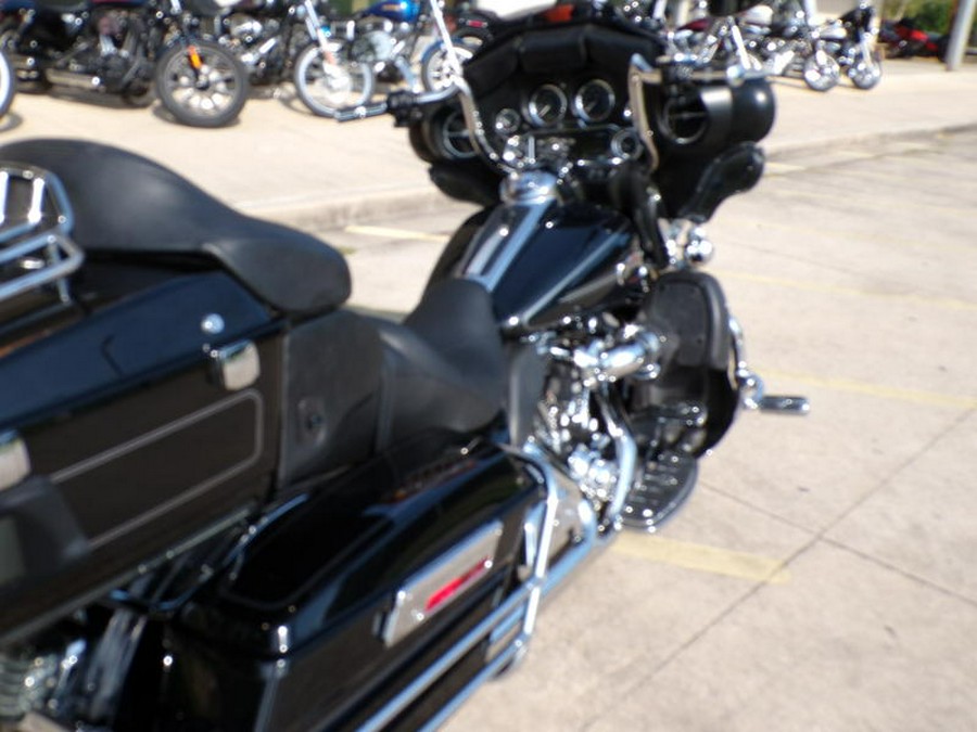 2012 Harley-Davidson® FLHTCU - Electra Glide® Ultra Classic