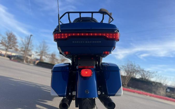 2023 Harley-Davidson® Ultra Limited FLHTK BIL BLU/BIL GRY