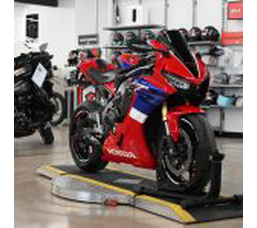 2023 Honda CBR1000RR