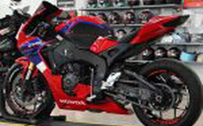 2023 Honda CBR1000RR