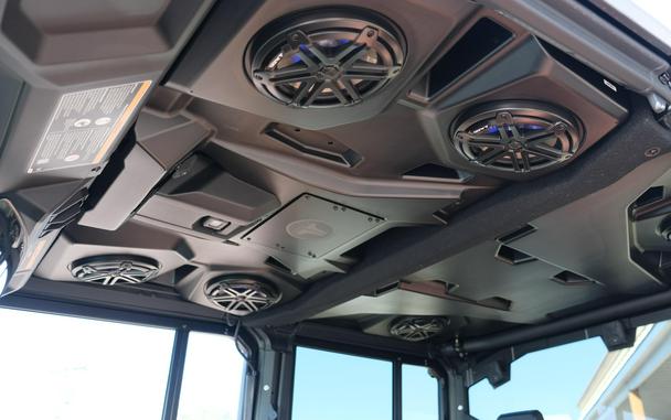 2026 CAN-AM DEFENDER MAX LONE STAR CAB HD11