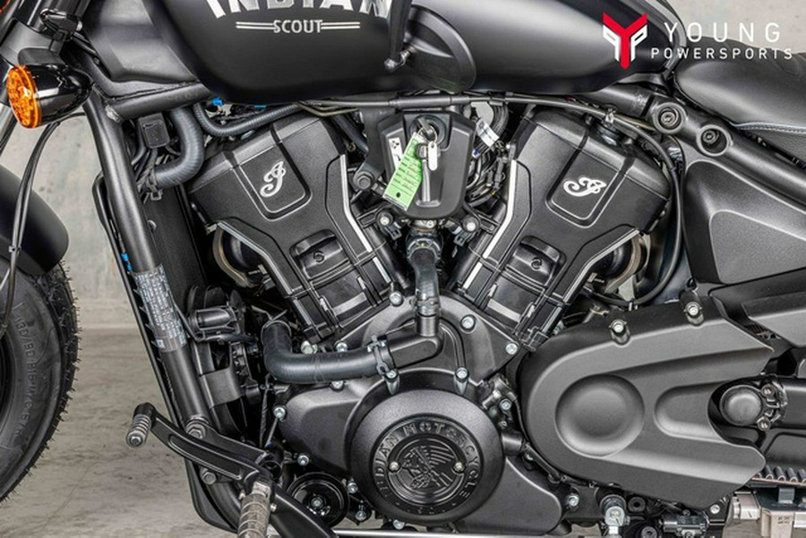 2025 Indian Scout Bobber Limited Black Smoke