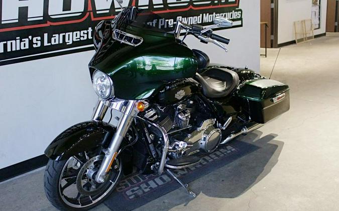 2020 Harley-Davidson® FLHX - Street Glide®