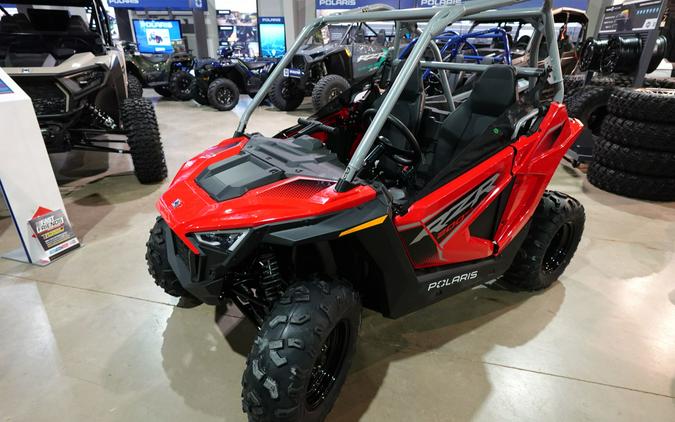 2026 Polaris RZR 200 EFI