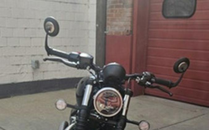 2026 Triumph Bonneville Bobber Jet Black