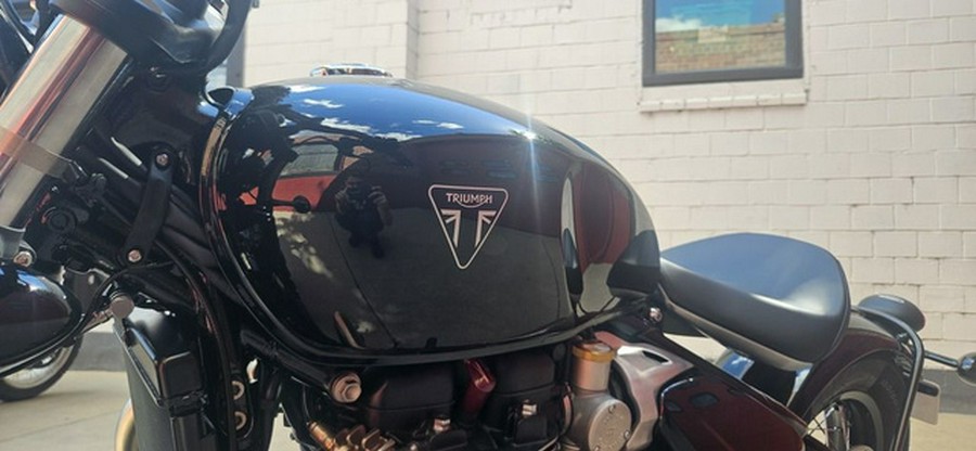 2026 Triumph Bonneville Bobber Jet Black