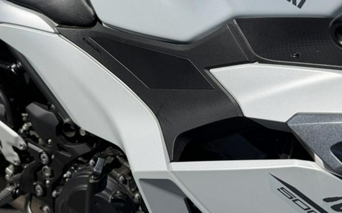 2025 Kawasaki Ninja 500 ABS