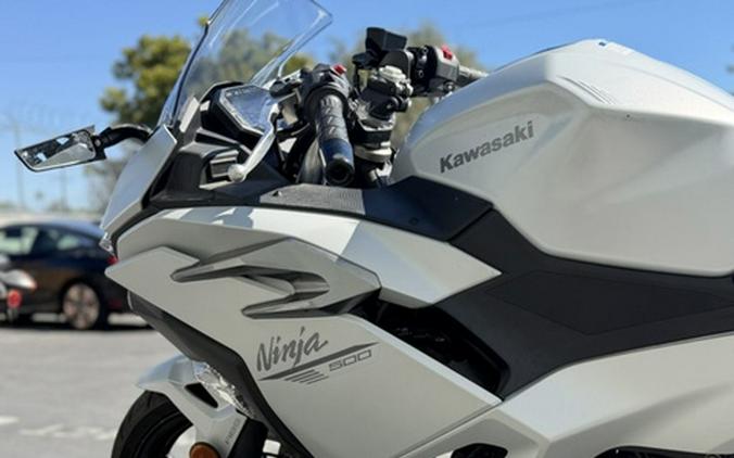 2025 Kawasaki Ninja 500 ABS