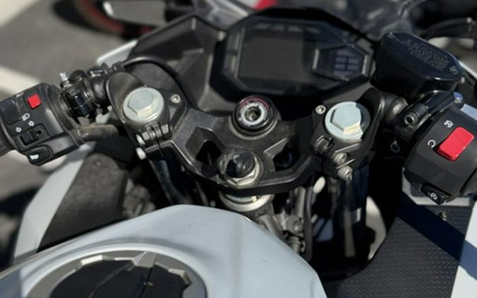 2025 Kawasaki Ninja 500 ABS