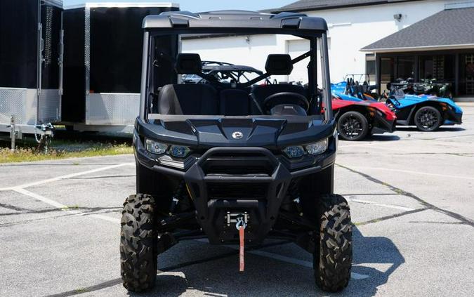 2025 Can-Am® Defender XT HD10