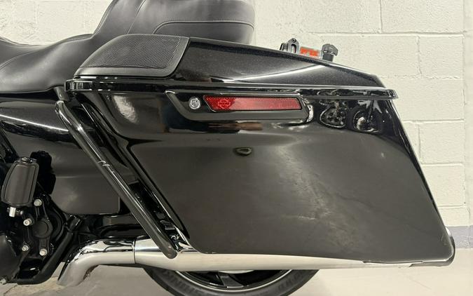 2016 Harley-Davidson FLHXSE CVO Street Glide